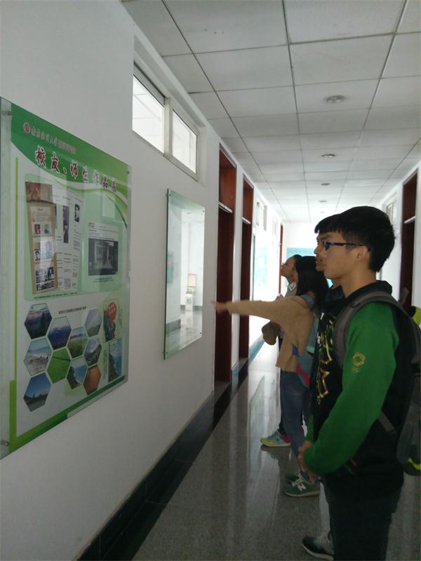 我院举行迎校庆校友、师生作品展