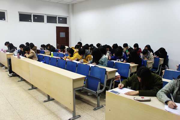 新闻学院基础团校结业考试圆满结束